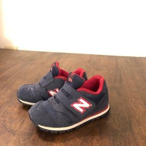 Kids New Balance Velcro Shoes |Size 8| 8c| Toddler